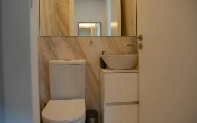 Spacious Studio w/ Balcony & AC by LovelyStay