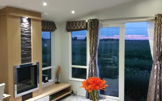 Waterman’s retreat holiday villa in Alberta park