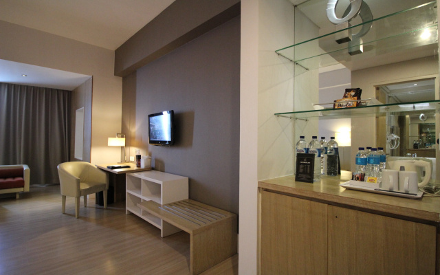 Grand Jatra Hotel Balikpapan – Guest Rooms – Balikpapan