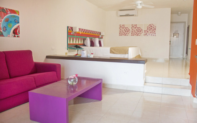 All Ritmo Cancun Resort & Water Park - All Inclusive