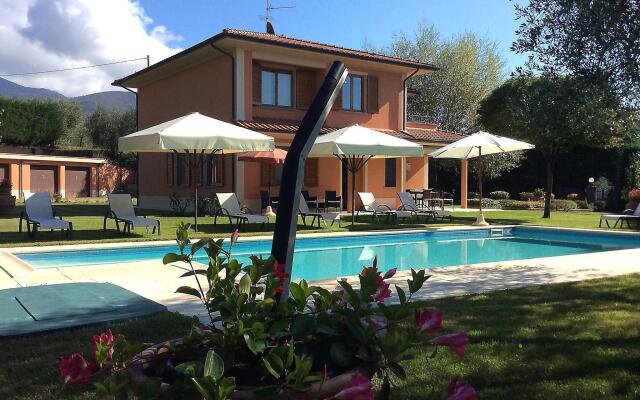 Belvilla by OYO Villa a Loro Ciuffenna