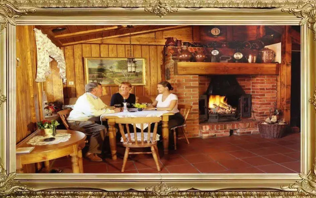 Landhaus & Burg Hotel Romantik