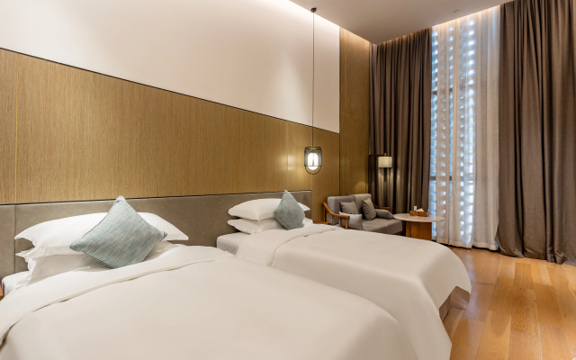 Yinju Jingde Art Hotel