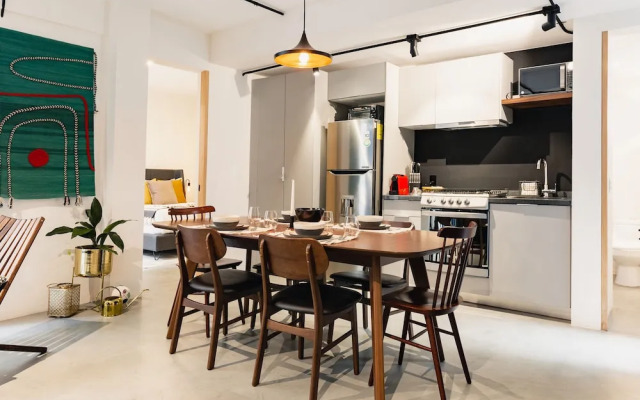 Cozy & Hip Roma Apt with 2 Private Terraces!
