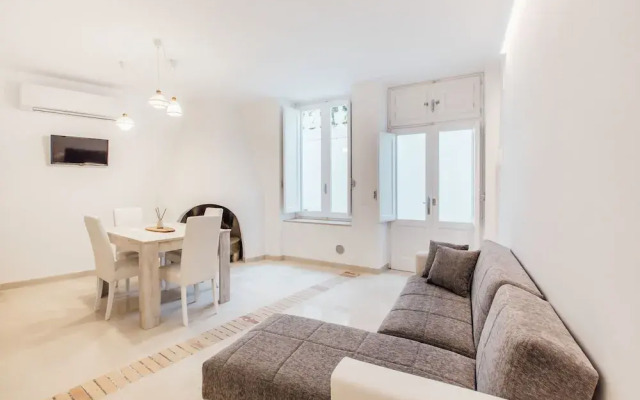 Secret Garden - Suites & Apartments