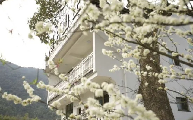Xuri Guesthouse