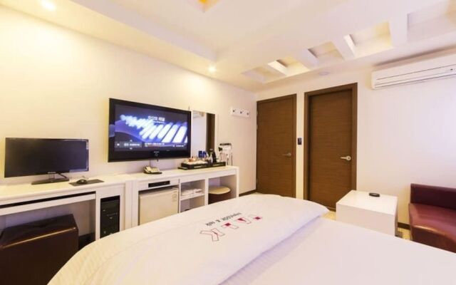 TALK Motel