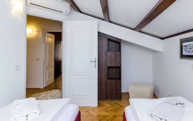 Apartment Maru Prestige - Comfort Duplex Two Bedroom Apartment