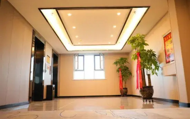 Qiyuehai Holiday Hotel
