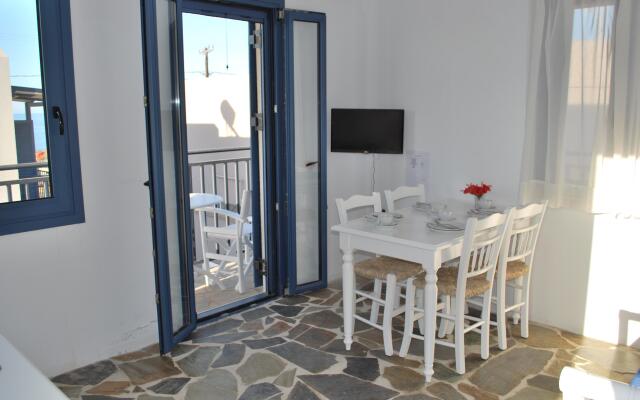 Okirroi Villas