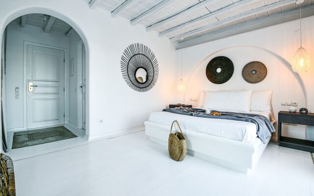 The One Mykonos