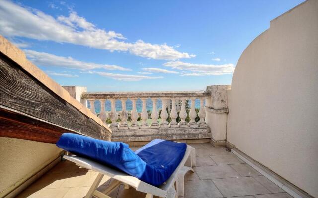 IMMOGROOM - 2BR - sea view - Swimming pool - Terrace - Parking - AC - Wifi