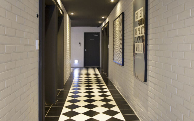 Brown Dot Hotel