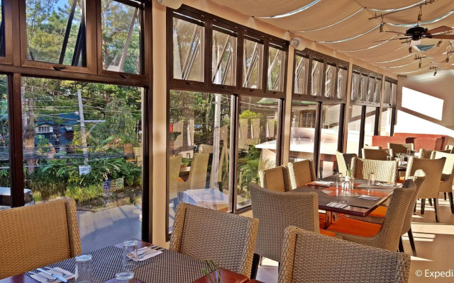 C Boutique Hotel