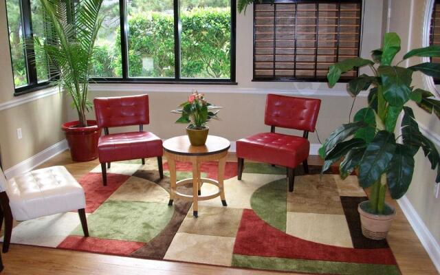 Meridian Plaza by Beach Vacations