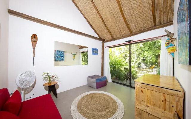 Libelula Lounge & Lodgings