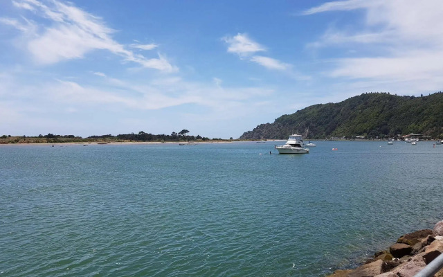 Whakatane Hotel
