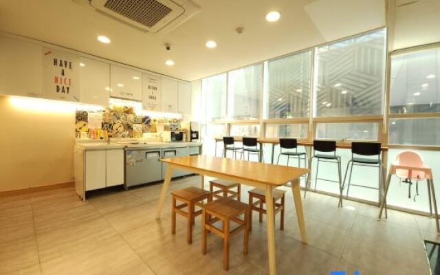 OYO Hostel Myeongdong 1