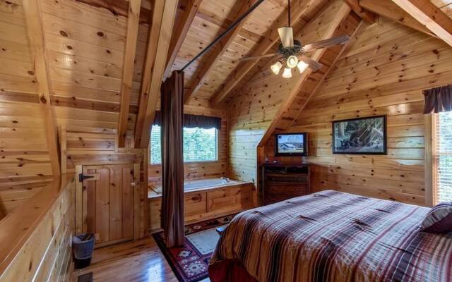 Smoky Ridge View - Three Bedroom Cabin