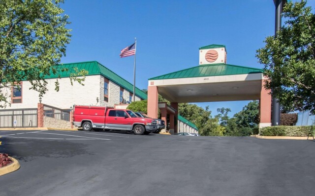 Quality Inn Hixson - Chattanooga