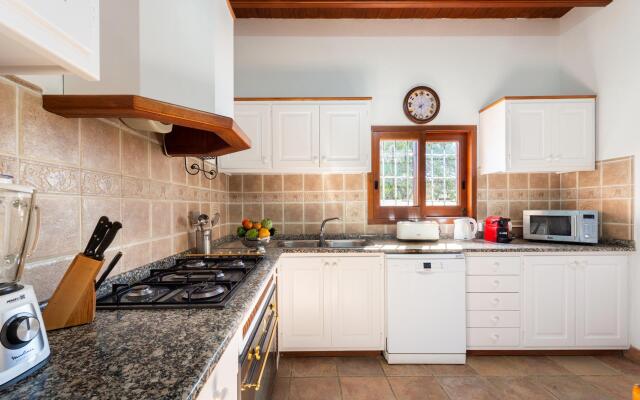 New! Villa Savinar in Es Cubells