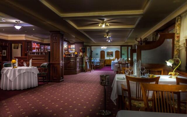 Villa Medici Hotel Restaurant