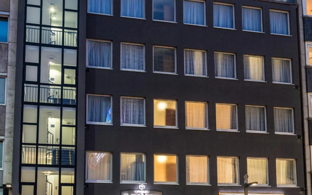 hotelImage