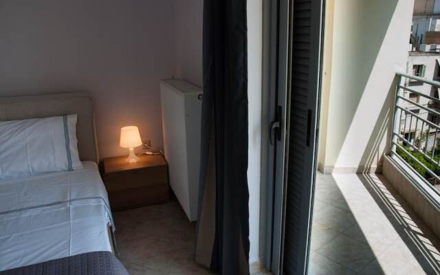 Cozy Flat near Athens City Center