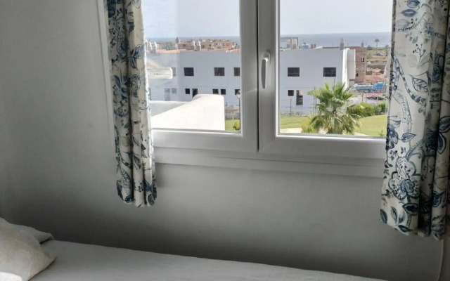 Rompeolas 16-Atlanterra