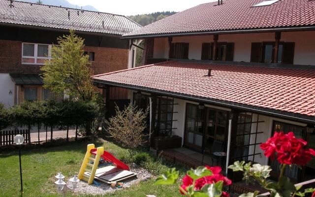 Hotel zum Hirschhaus