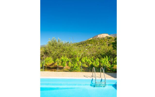 Villa Russa Alekos Large Private Pool Walk to Beach Sea Views Wifi Car Not Required - 2020