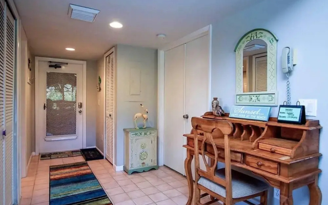 Sunset Captiva Bayside 101 2 Bedroom Condo