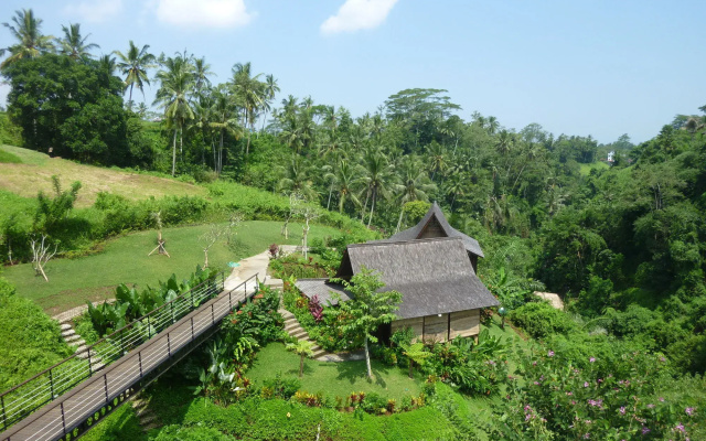 Amori Villas