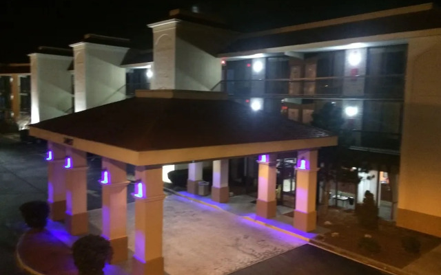 Quality Inn