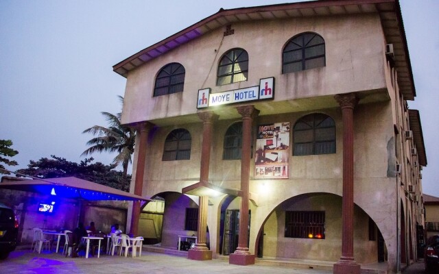 Moye Hotel