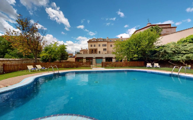 AZZ Peñafiel Las Claras Hotel & Spa