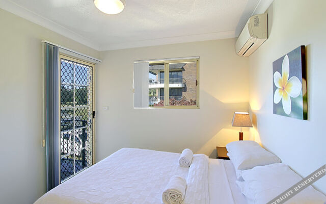 Sea Breeze Apartments