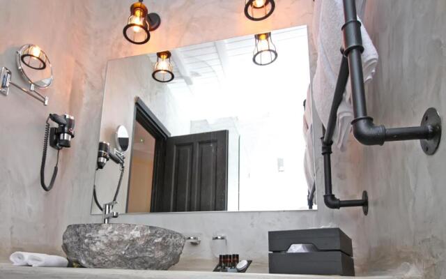 Camara Studio Mykonos