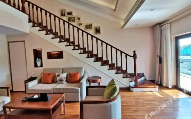 Happyland & Health Home