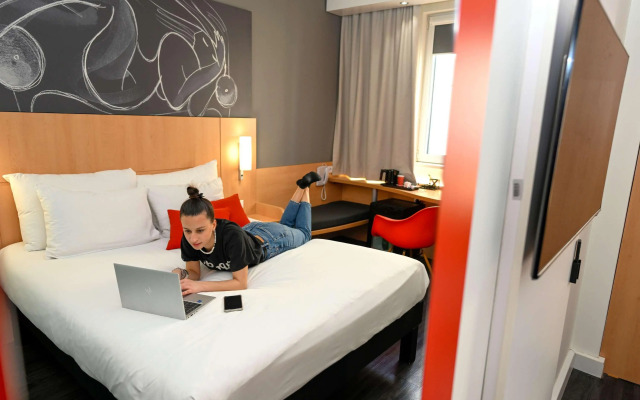 Ibis Skopje City Center