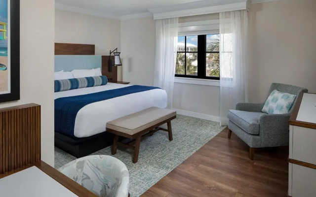 The Atlantic Suites on the Ave