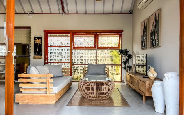 Moana Villa & Suites Bingin