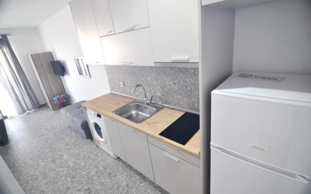 Zennova  Sirene Luxury Studios