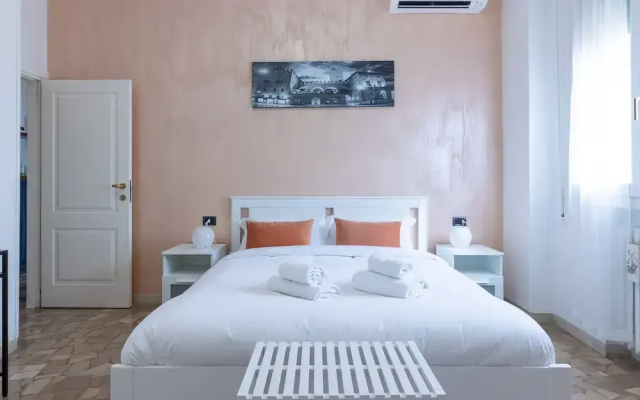 Housmart Galeotti 16