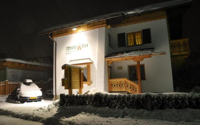 Chalet & Apartments Tiroler Bua