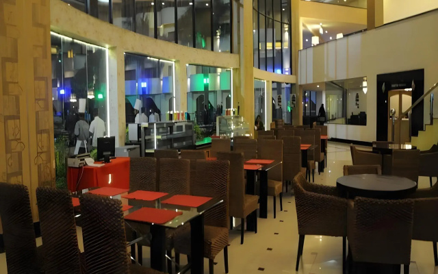Meuse Jupiter Business and Luxury Hotel