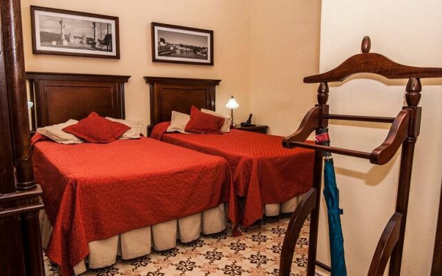 Hotel E Velasco