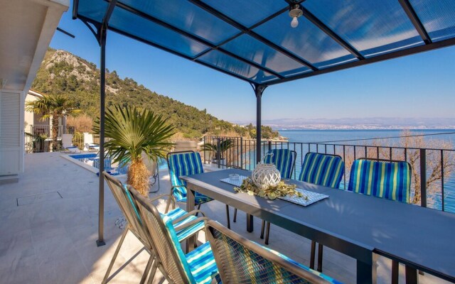 Stunning Home in Medveja With Wifi and 2 Bedrooms