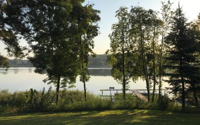 Seeblick am Neuklosteraner See - ABC280 by ABCWismar