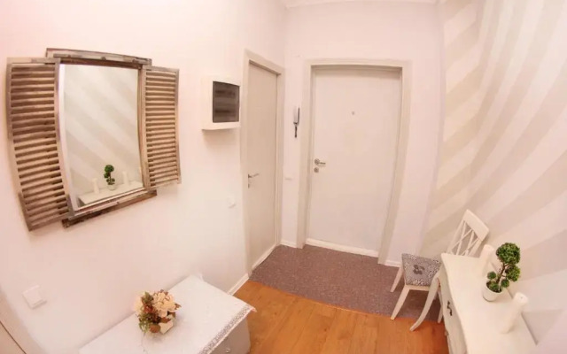 Apartments on Navoi 68